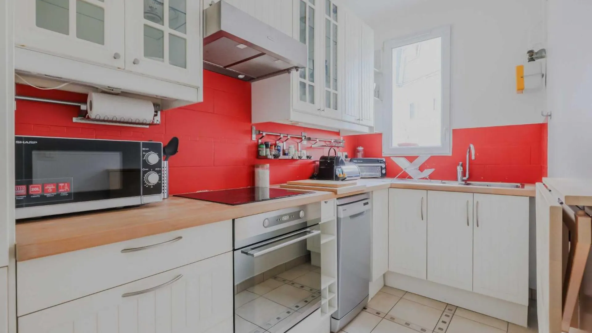 Peaceful Apartment - 1Bd- 4P - Montmartre Parigi